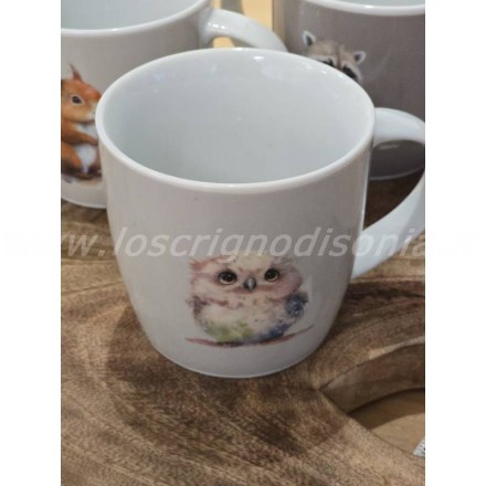 Tazza mug Daxy realizzata da Boltze in porcellana bianca decorata con un gufetto. Vista frontale