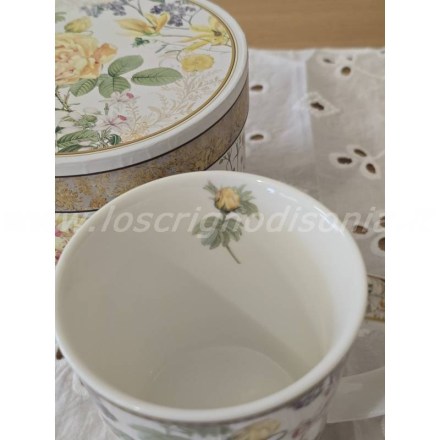 particolare-tazza-edg-decoro-peonie