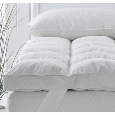 Topper per materasso, colore bianco, serie Elite firmata S&G Home. Vista ambientata