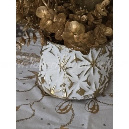vaso-con-decorazioni-eucalipto-dorato-e-candela-di-edg-3