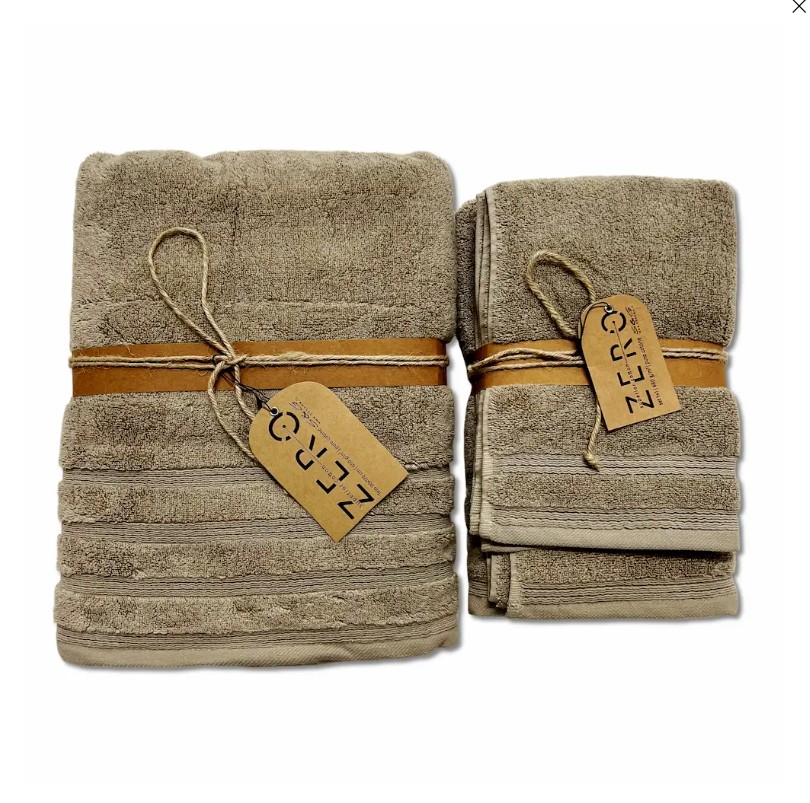 Set da 3 asciugamani di cotone luxury da 650 GSM, colore tortora, prodotti da S&G Home. Vista dall'alto